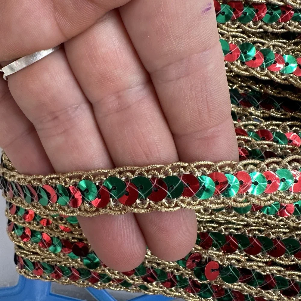 100+ Yards Sequin Trim Lot Christmas Gold Red Green Lace Sewing Costume Craft